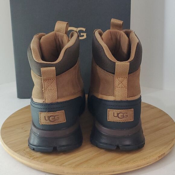 UGG Emmett Waterproof Leather Duckboot Chestnut Men's Size 10 NIB - Picture 5 of 13
